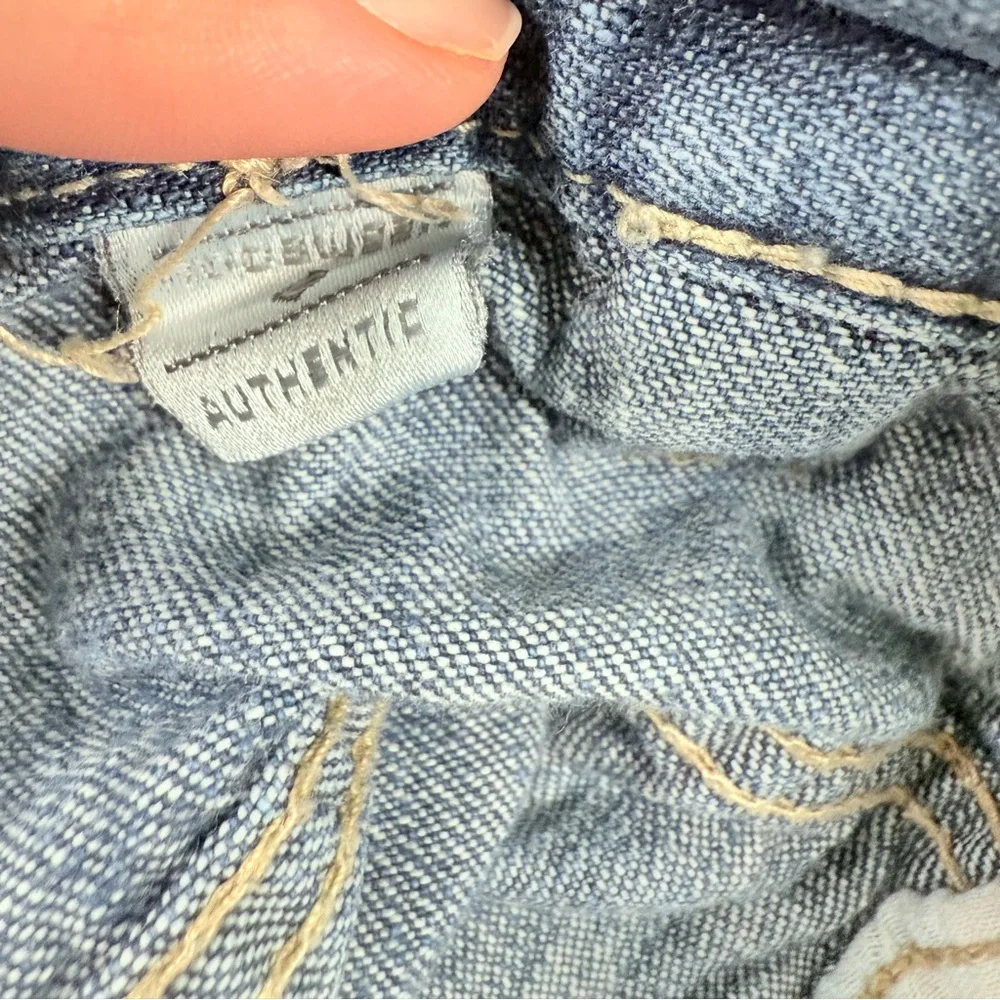 Vintage Rocawear Jeans in size 34x34 Men’s Y2K streetwear 90’s